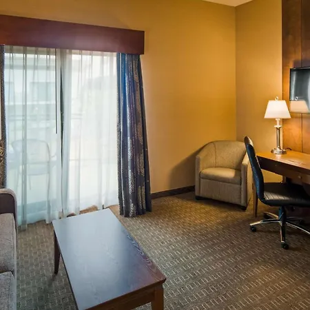 Best Western Plus Lamplighter Inn & Conference Centre London Exterior photo